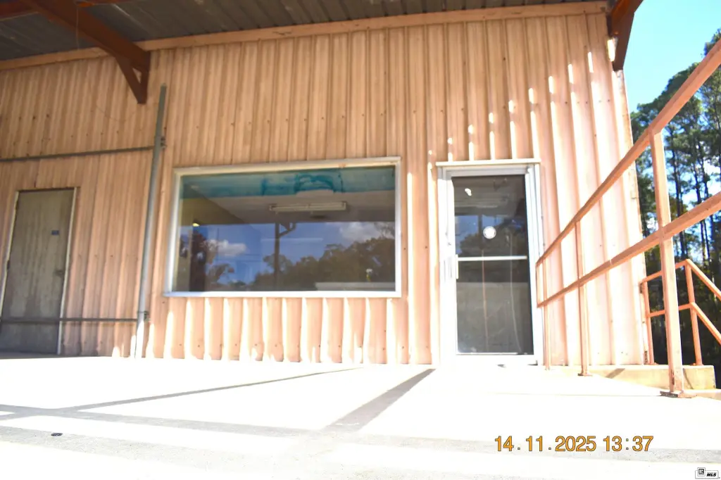 Picture 3