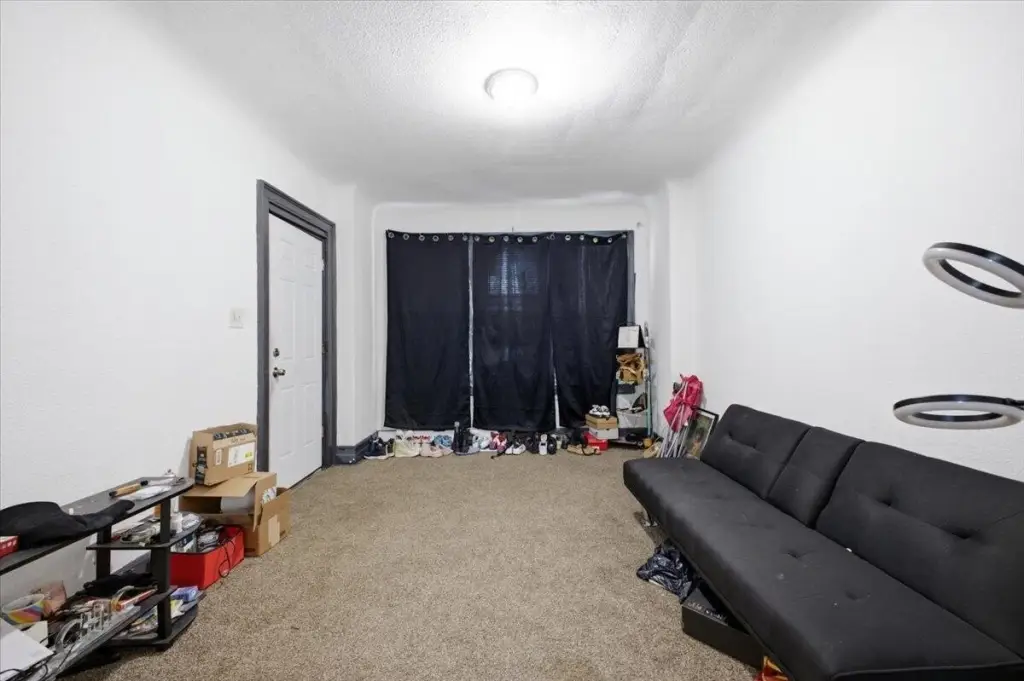 Picture 8