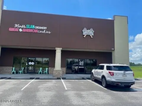 Retail Space in Youngsville, LA