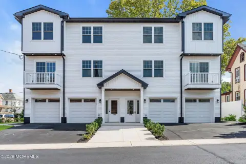 New Construction Duplex with Garage
