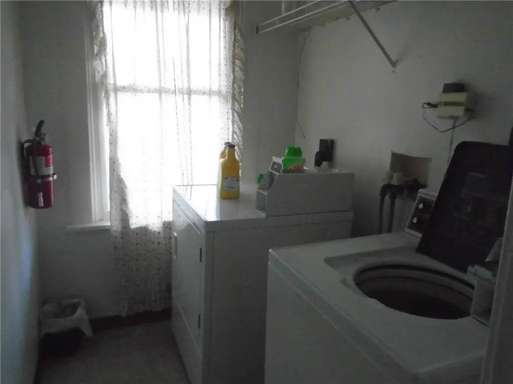 Picture 8