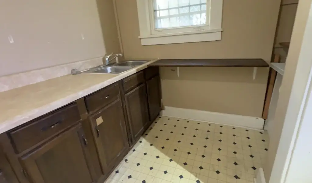 Picture 19