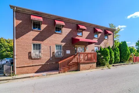 Well-Maintained Lexington Quadplex For Sale