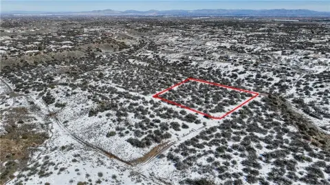 Land in Oak Hills, CA