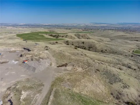 Unrestricted Land with Mountain Views