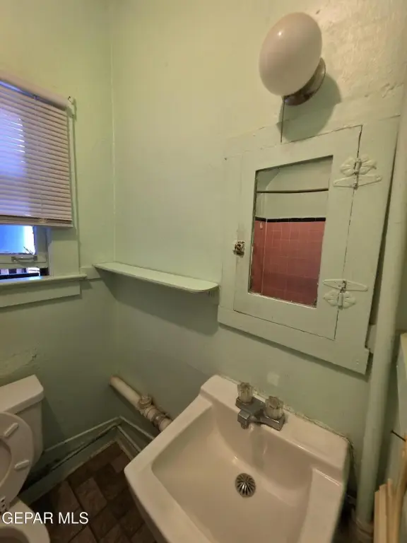 Picture 5