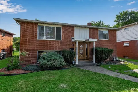 Well-Maintained Duplex in Excellent Neighborhood