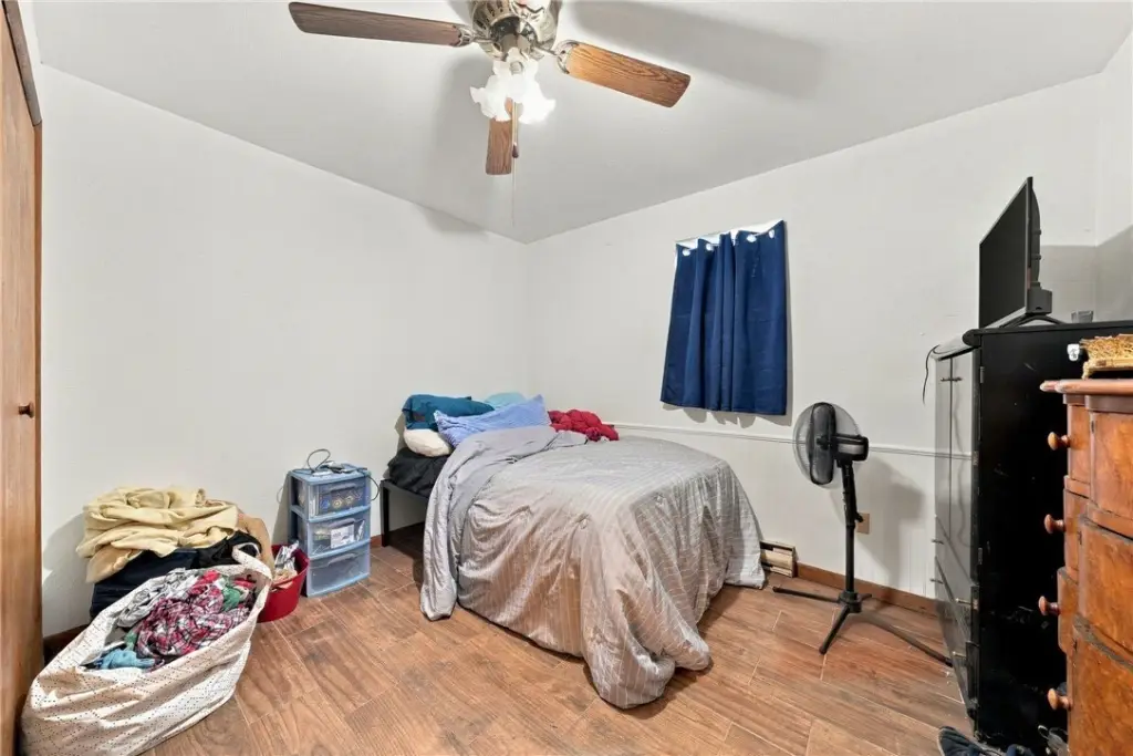 Picture 25