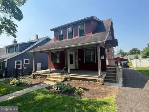 Duplex With Detached Garage