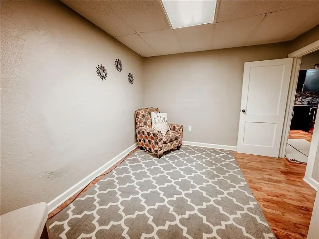 Picture 19