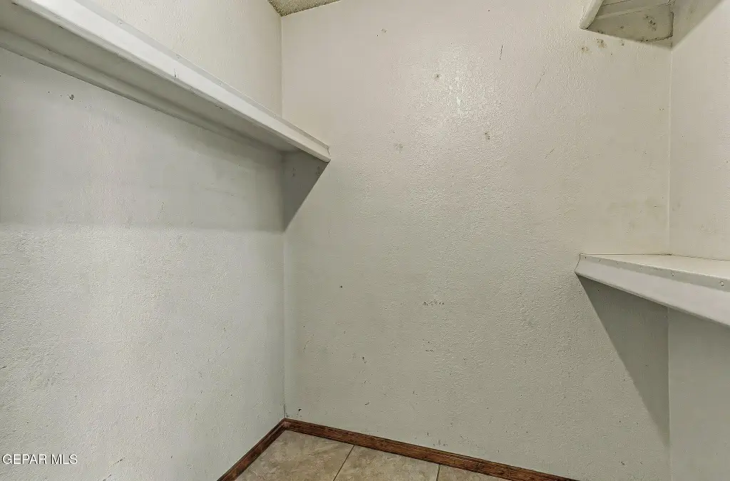 Picture 30