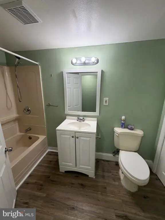 Picture 38