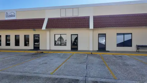 Secured Retail Space on Florida