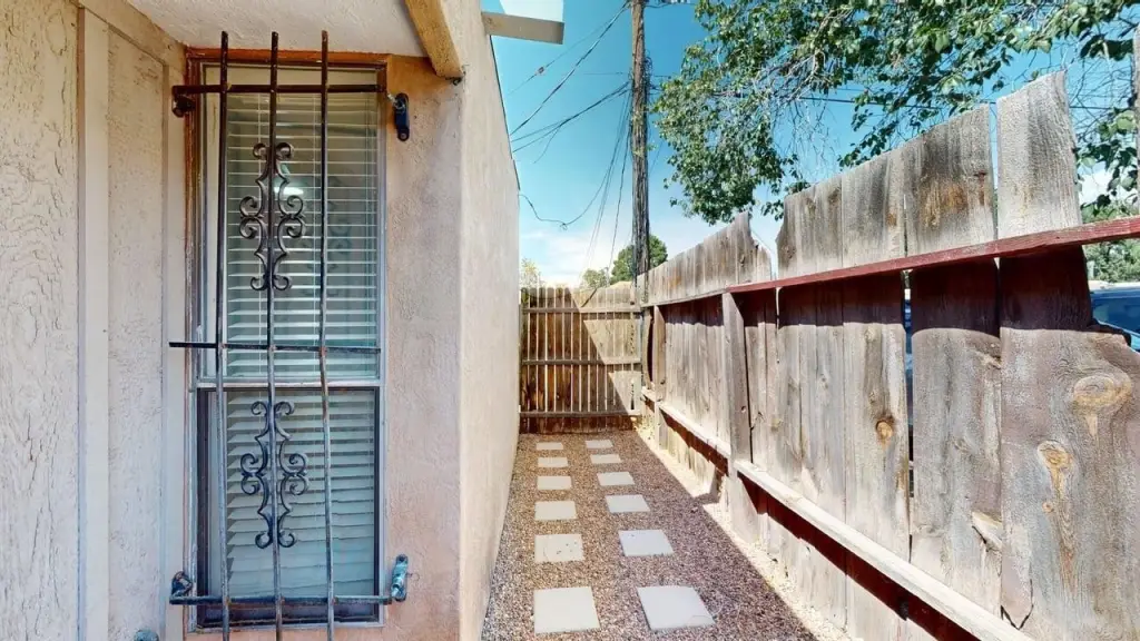 Picture 17