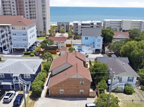Furnished Quadplex Near Beach Access