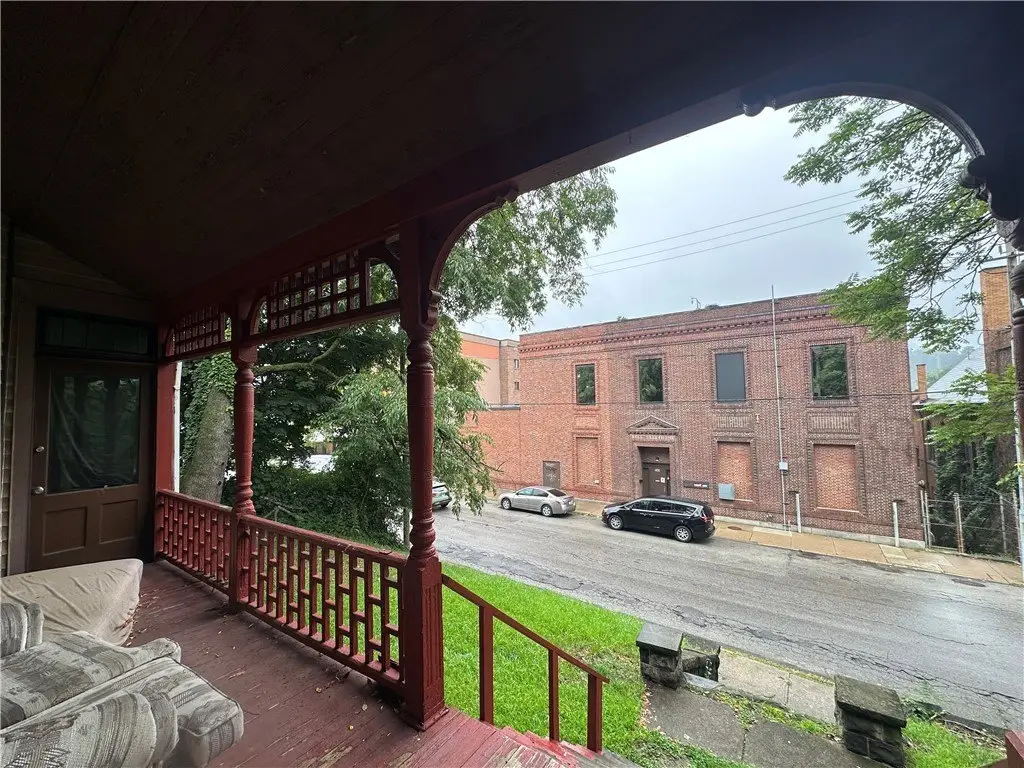 Picture 6