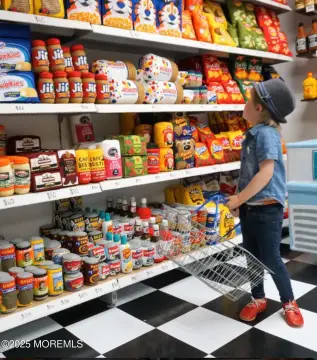 Long Branch Convenience Store Business