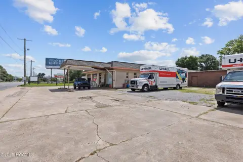 Corner Lot in Oil Center