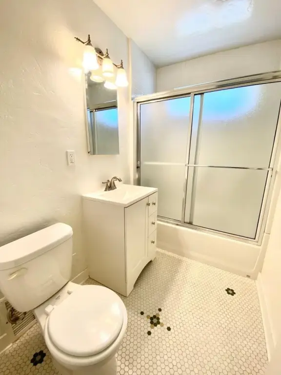 Picture 23