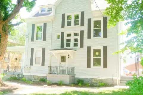 Income-Producing Triplex in Cincinnati, OH