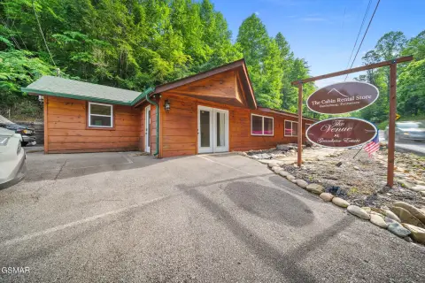 Gatlinburg Commercial Property For Sale