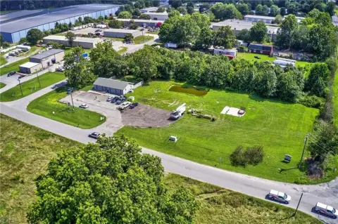Toano Commercial Office Building on Corner