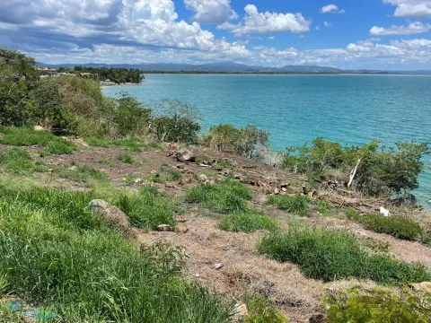 Oceanfront Waterfront Land