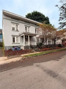 Swillburg Townhome Style Triplex