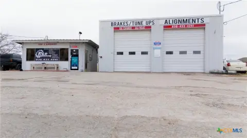 Auto-Repair Shop with Expansion Potential