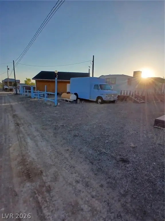 Picture 18