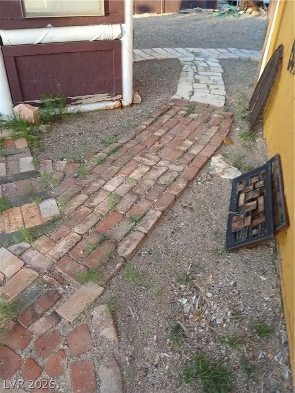 Picture 13