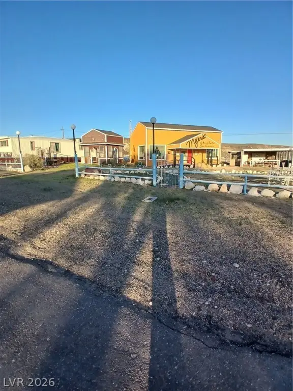 Picture 38