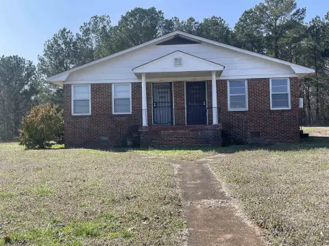 Sheffield Duplex Near Commercial Area