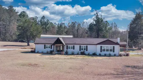 Renovated Farmhouse on 22 Acres