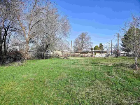 Residential Land in Weiser, ID