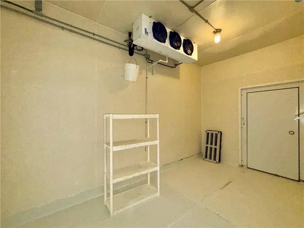 Picture 25