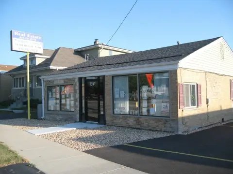 Mixed-Use Building in Town Center