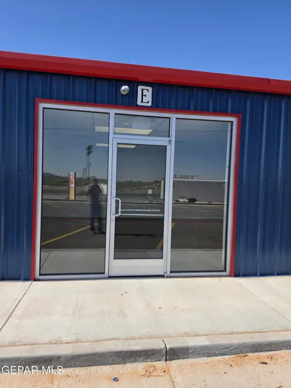 14660 Montana Ave, El Paso, TX 79938