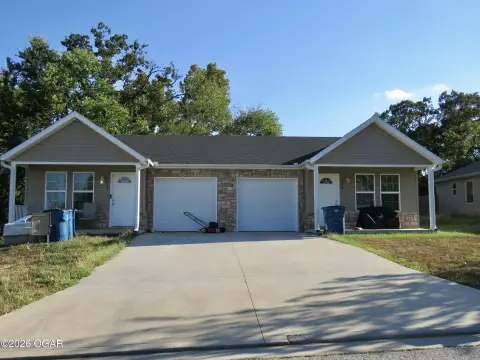 Duplexes