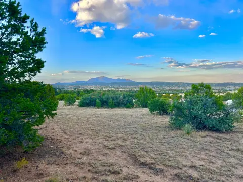 Land in Edgewood, New Mexico