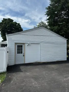 Remodeled Commercial Space in Morris