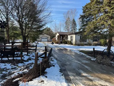 Waterford Farm with Mobile Home
