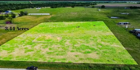 Land Available in Frost, Texas