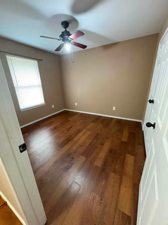 Picture 30