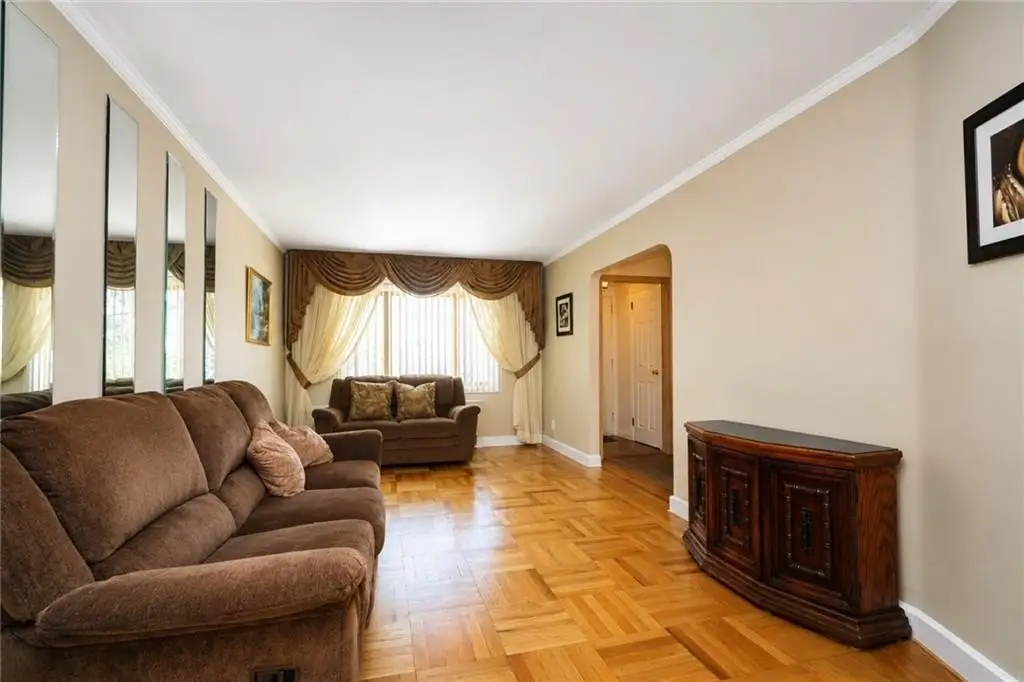 Picture 8