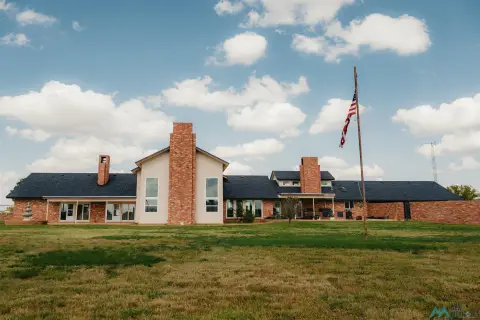 Equestrian Estate with Income Potential