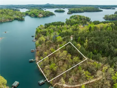 Lake Keowee Waterfront Homesite
