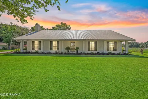 Spacious Home on Fenced Acres