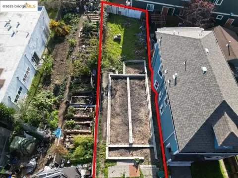 Build-Ready Lot in Oakland, CA