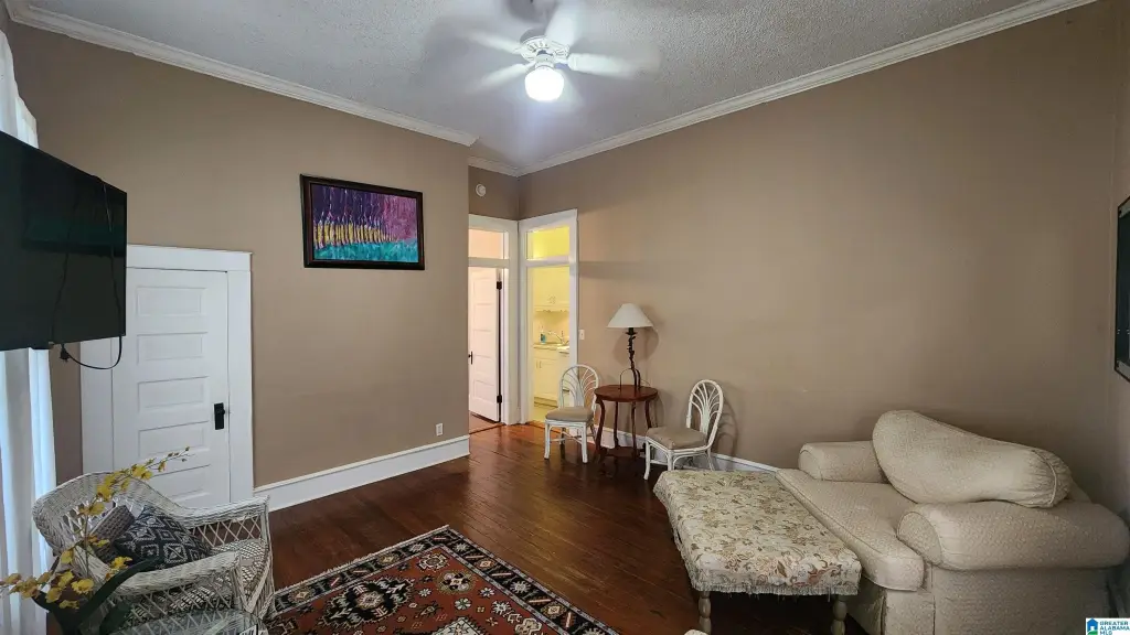 Picture 30